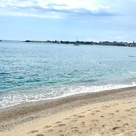 Joanna Studio Flat Giardini Naxos Dış mekan fotoğraf