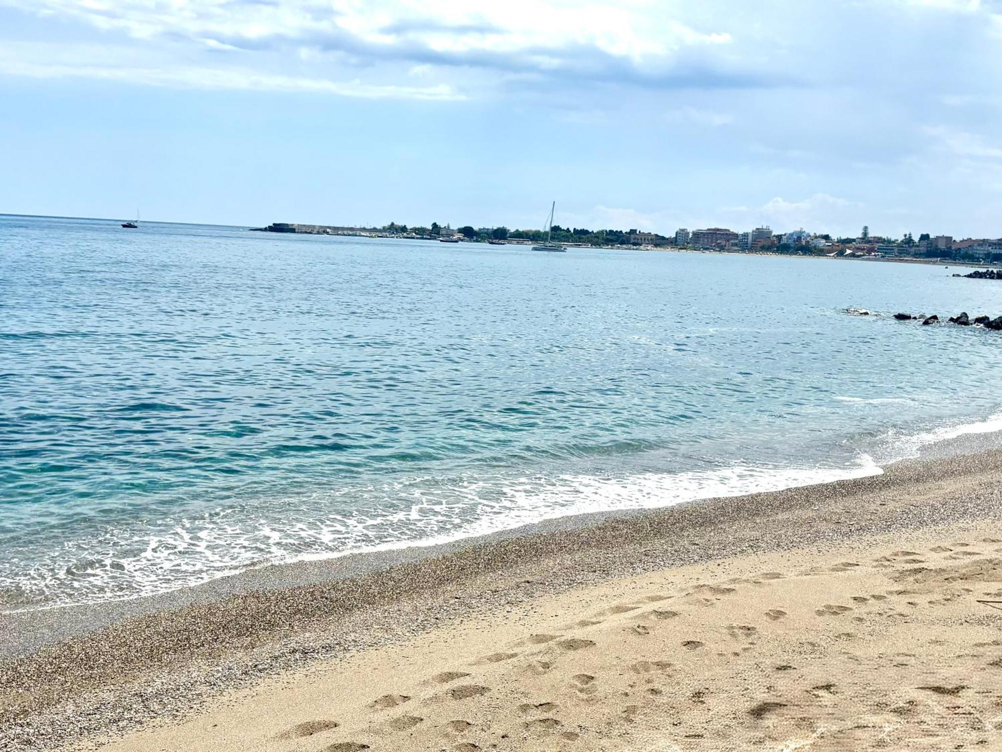 Joanna Studio Flat Giardini Naxos Dış mekan fotoğraf