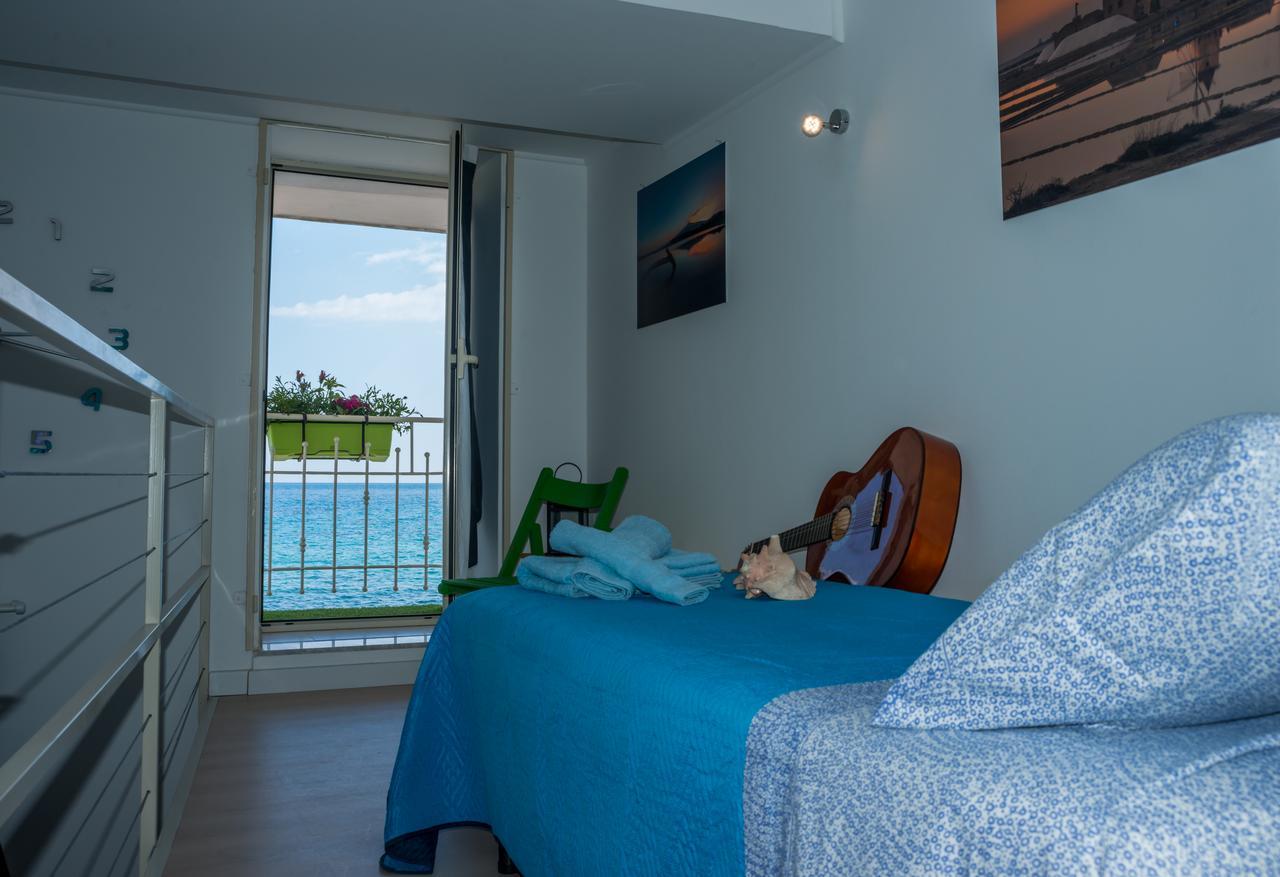 Joanna Studio Flat Giardini Naxos Dış mekan fotoğraf